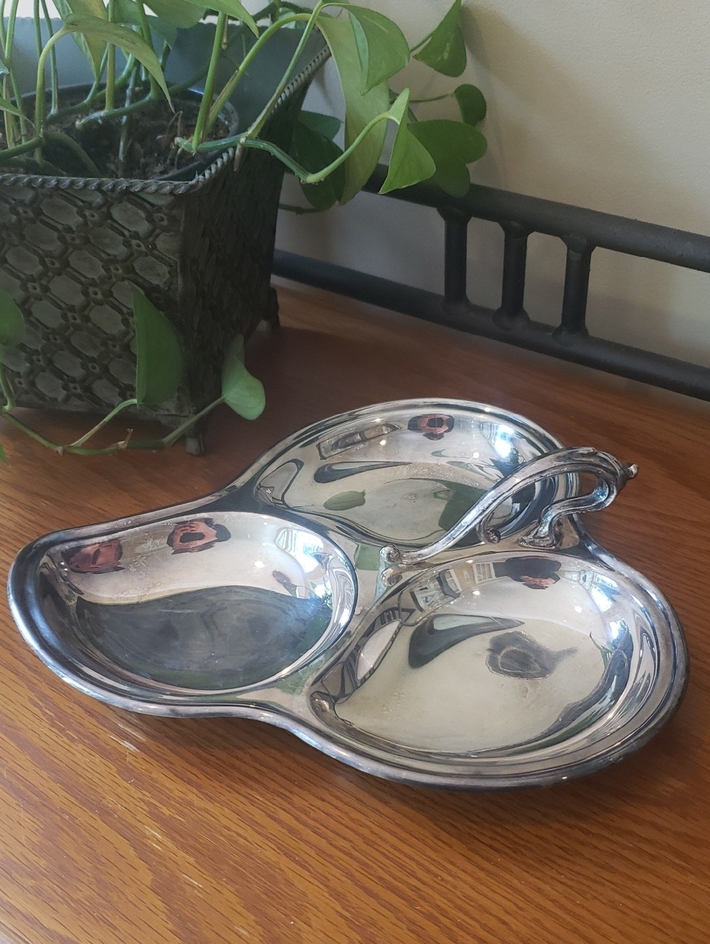 Vtg Silver-plated 3-Section Serving Tray with Center Handle
